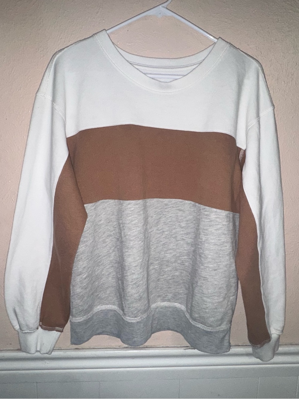 abercrombie and fitch Crewneck Sweatshirt in White • Brown • Light Gray